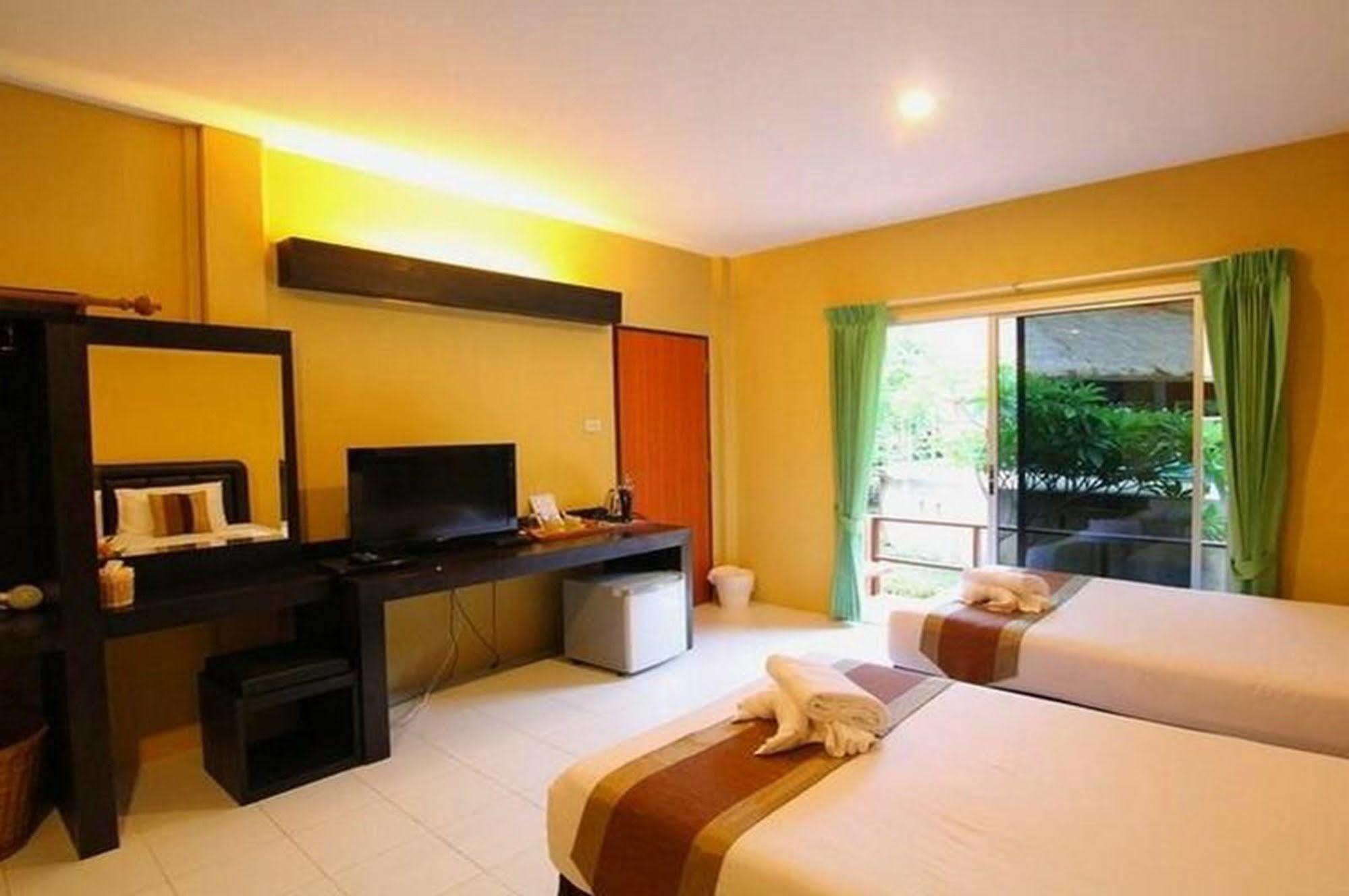 Aurora Resort Kanchanaburi City Exteriör bild