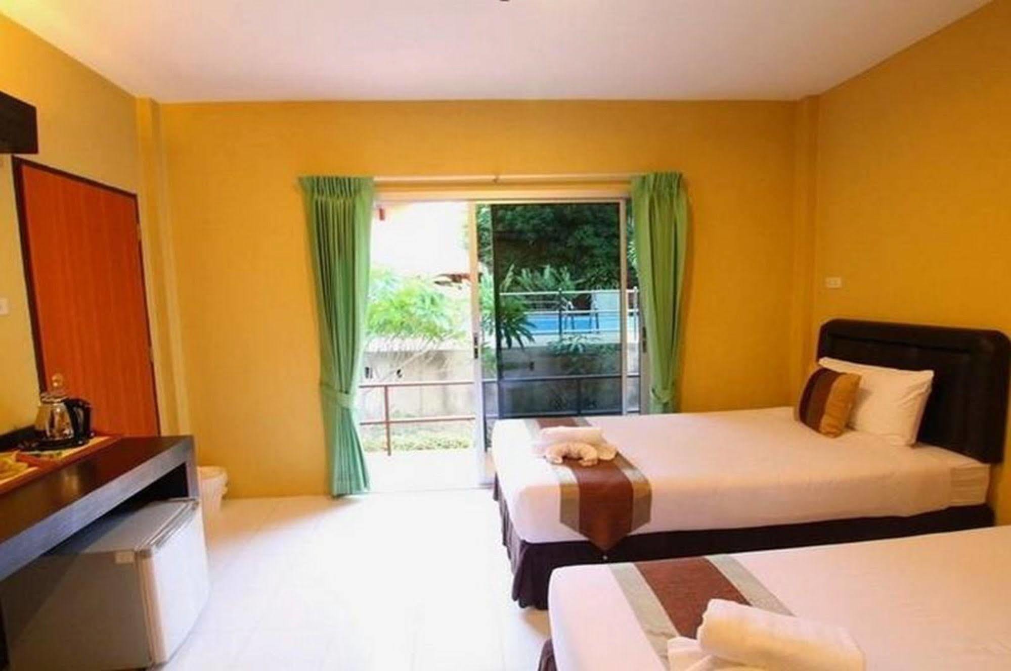 Aurora Resort Kanchanaburi City Exteriör bild