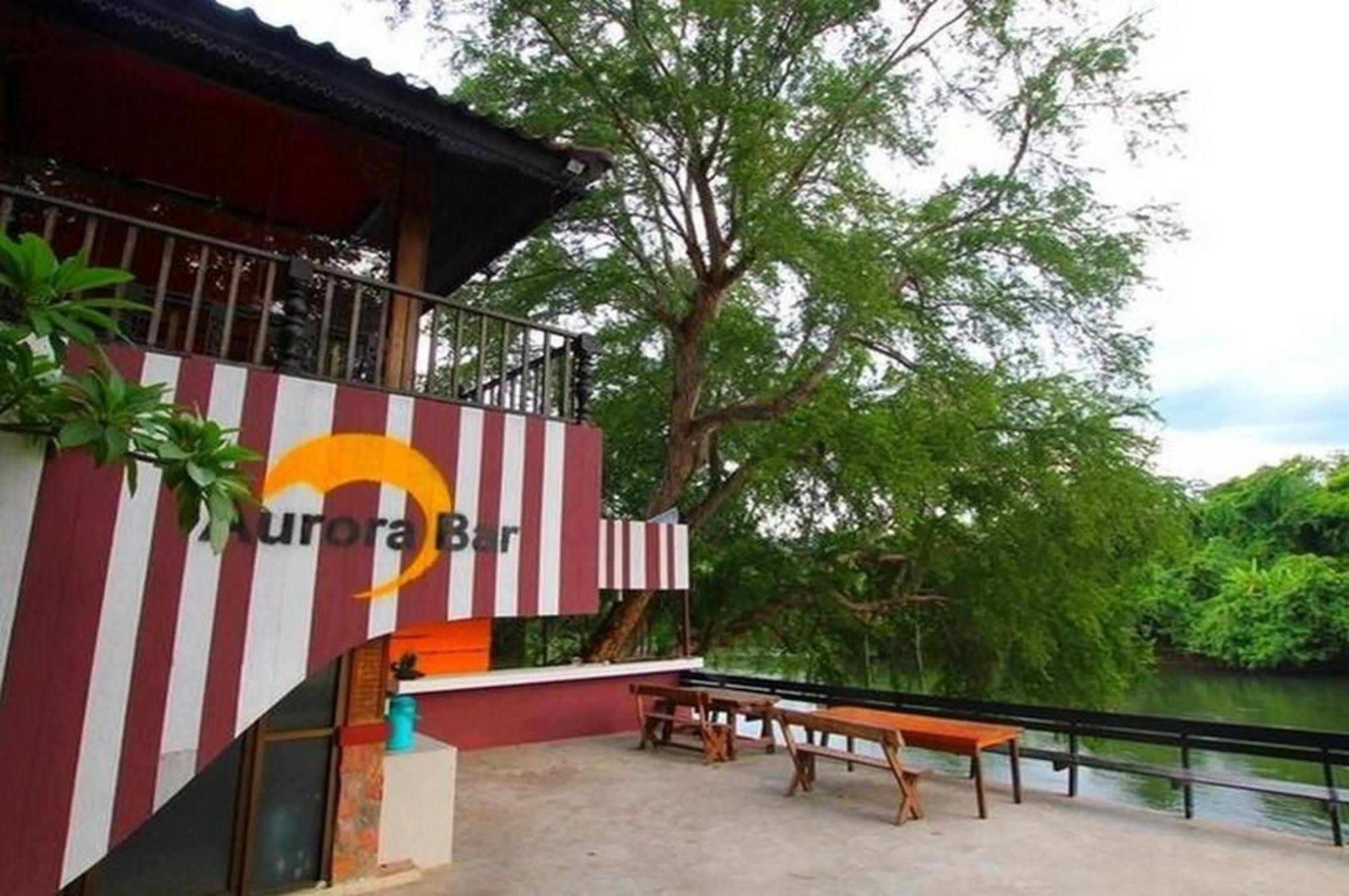 Aurora Resort Kanchanaburi City Exteriör bild