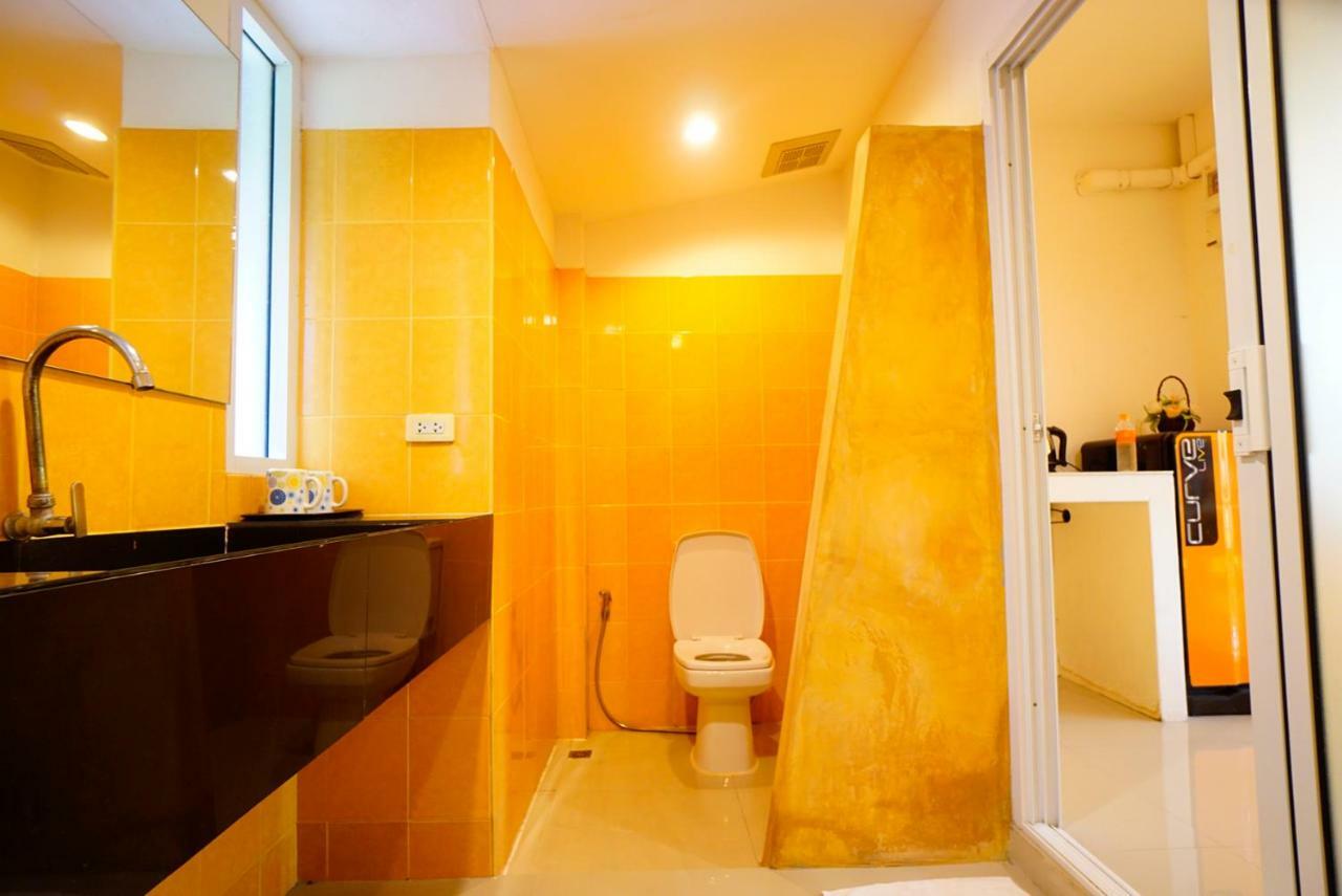 Aurora Resort Kanchanaburi City Rum bild